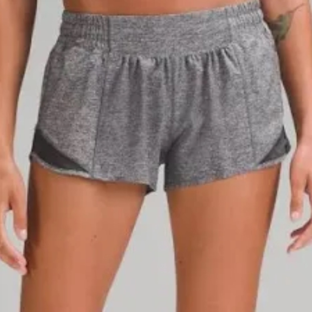 Lululemon hotty hot shorts in heathered grey, perfect condition barely worn